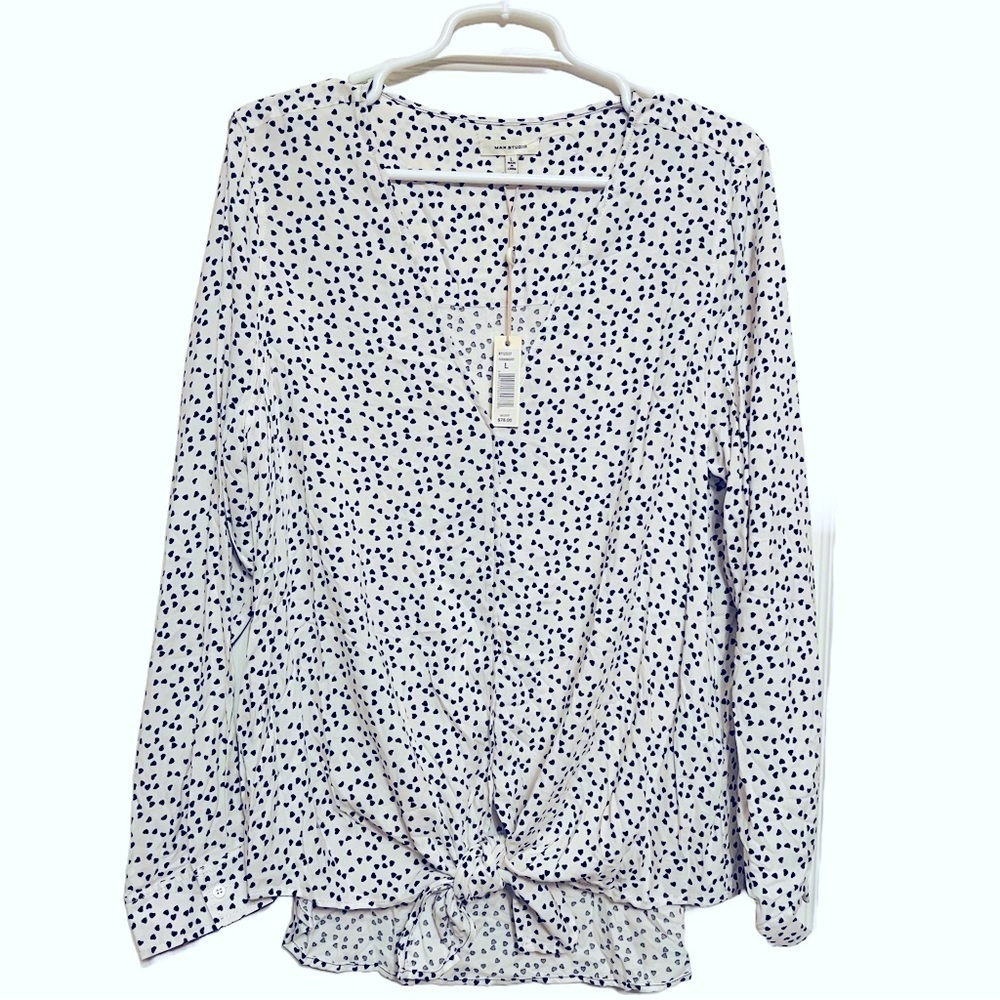 Max Studio NWT -Heart Blouse Woman’s Size large